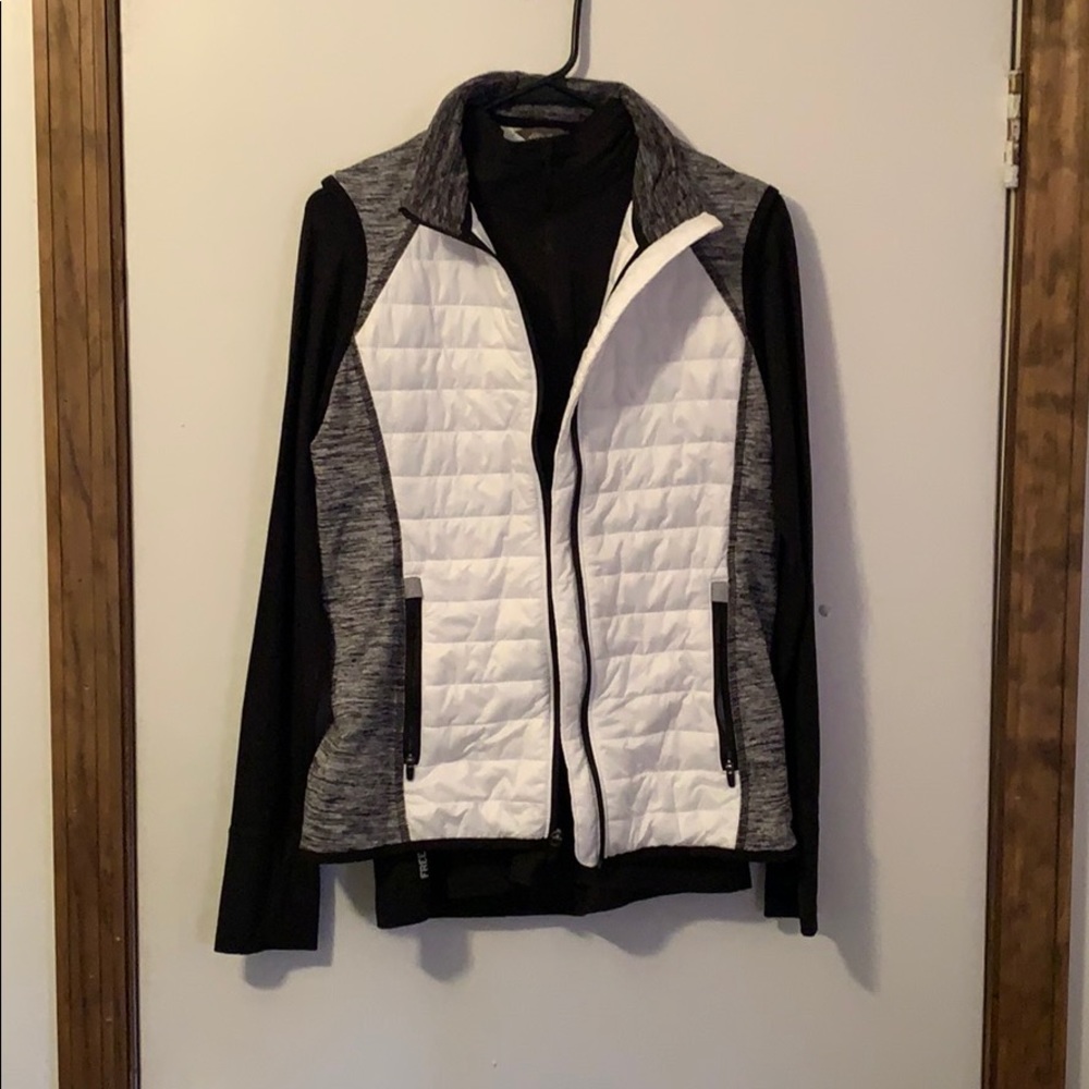 Long sleeve quarter zip with vest.